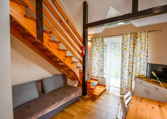 리조트 Forest Family - Caloroczne 우스트카