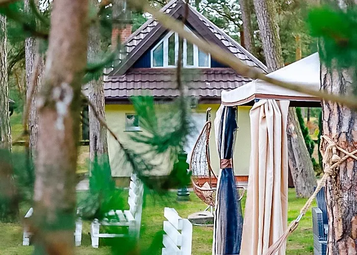 Forest Family - Caloroczne 리조트 우스트카